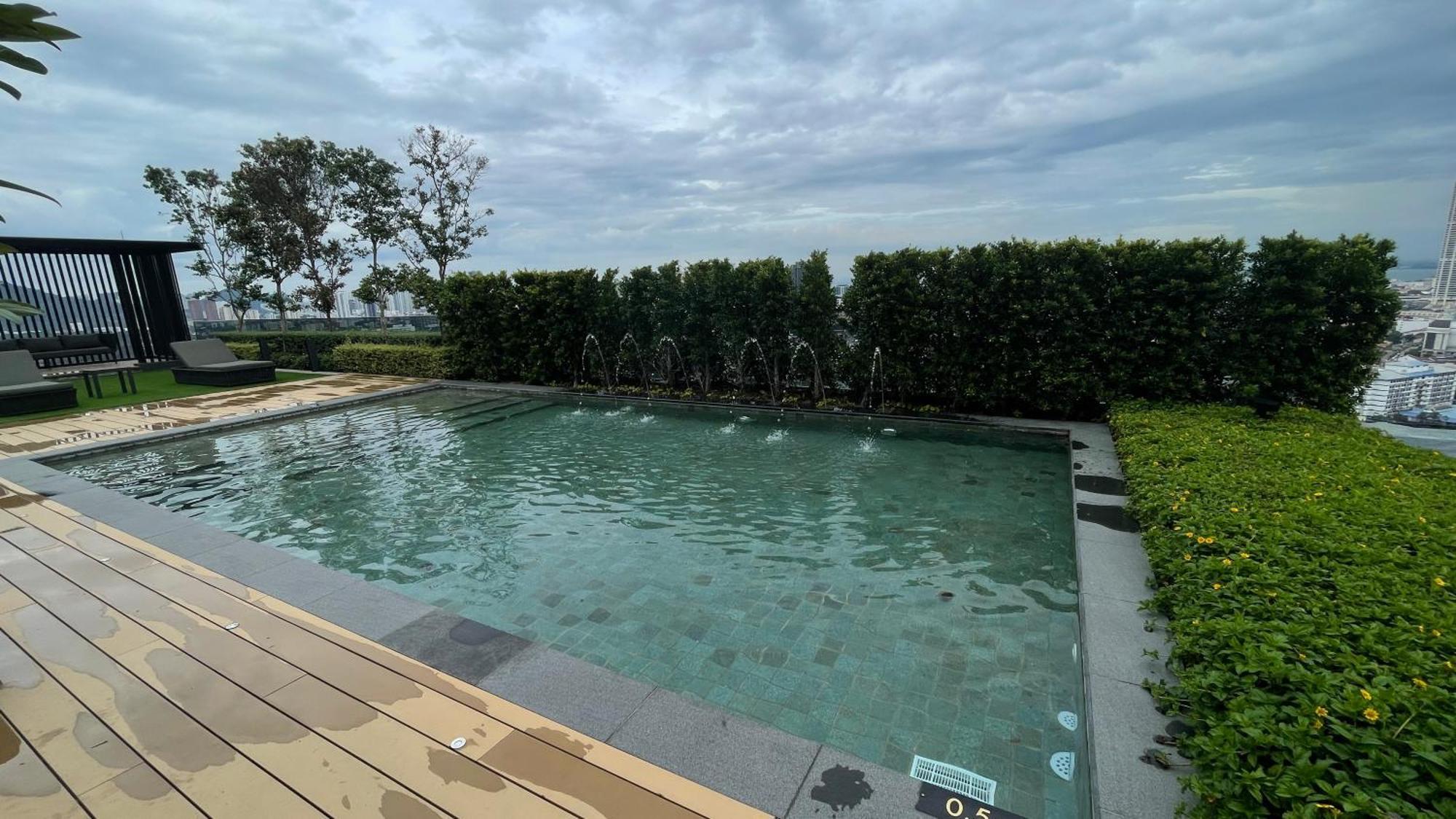 New Georgetown Instagramable 2Br Homestay For 10Pax 无敌美景两房民宿 Beacon Executive Suite 외부 사진
