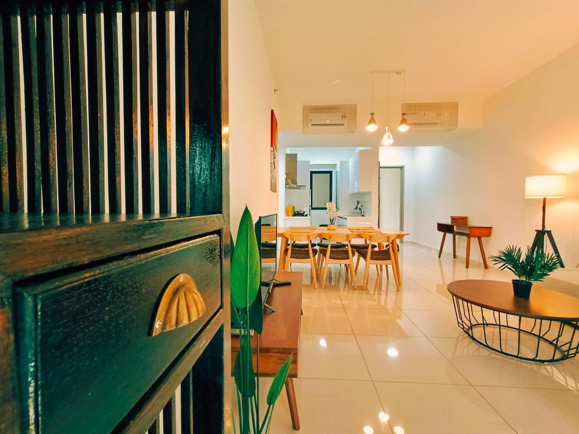 New Georgetown Instagramable 2Br Homestay For 10Pax 无敌美景两房民宿 Beacon Executive Suite 외부 사진
