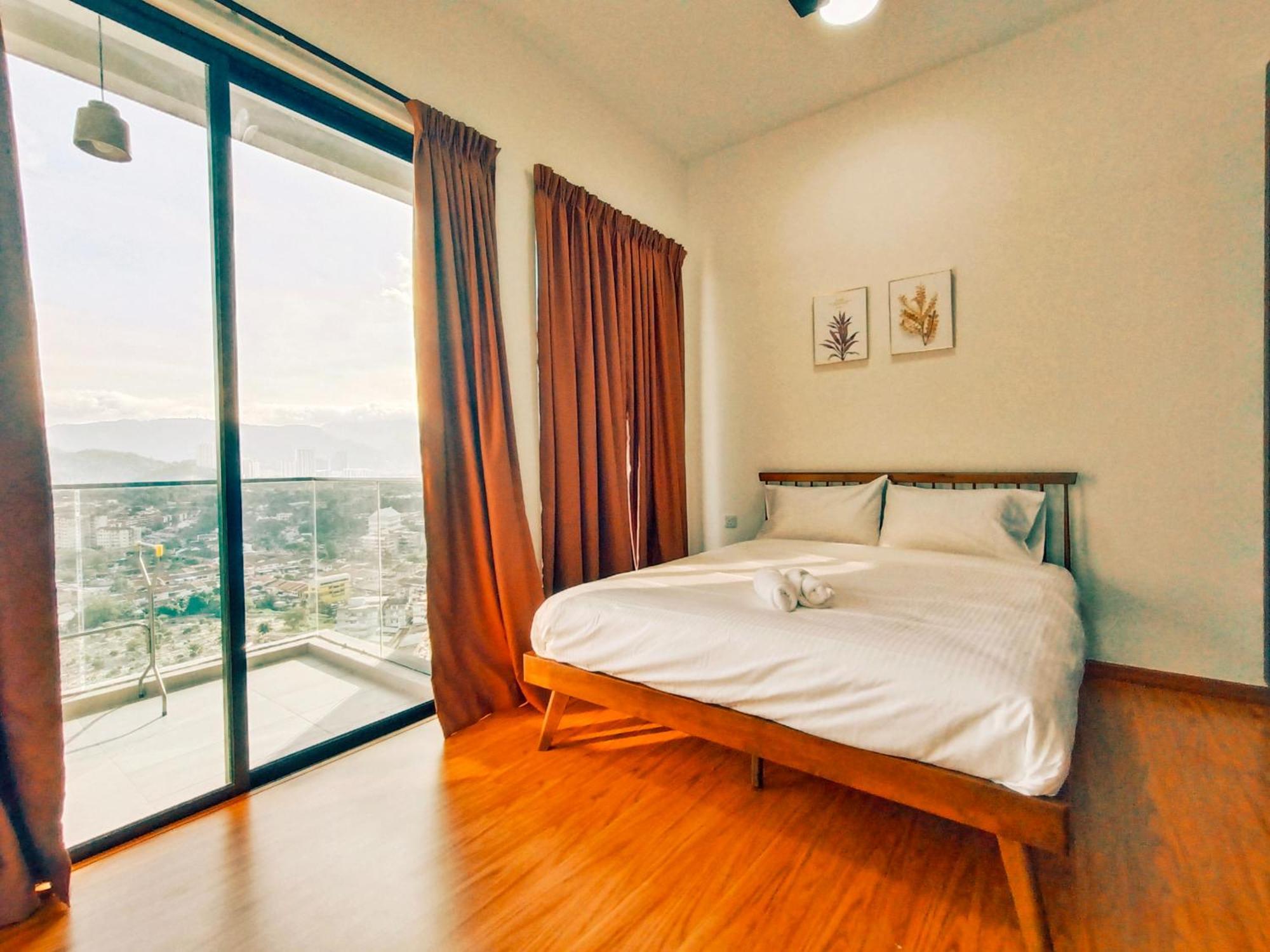 New Georgetown Instagramable 2Br Homestay For 10Pax 无敌美景两房民宿 Beacon Executive Suite 외부 사진