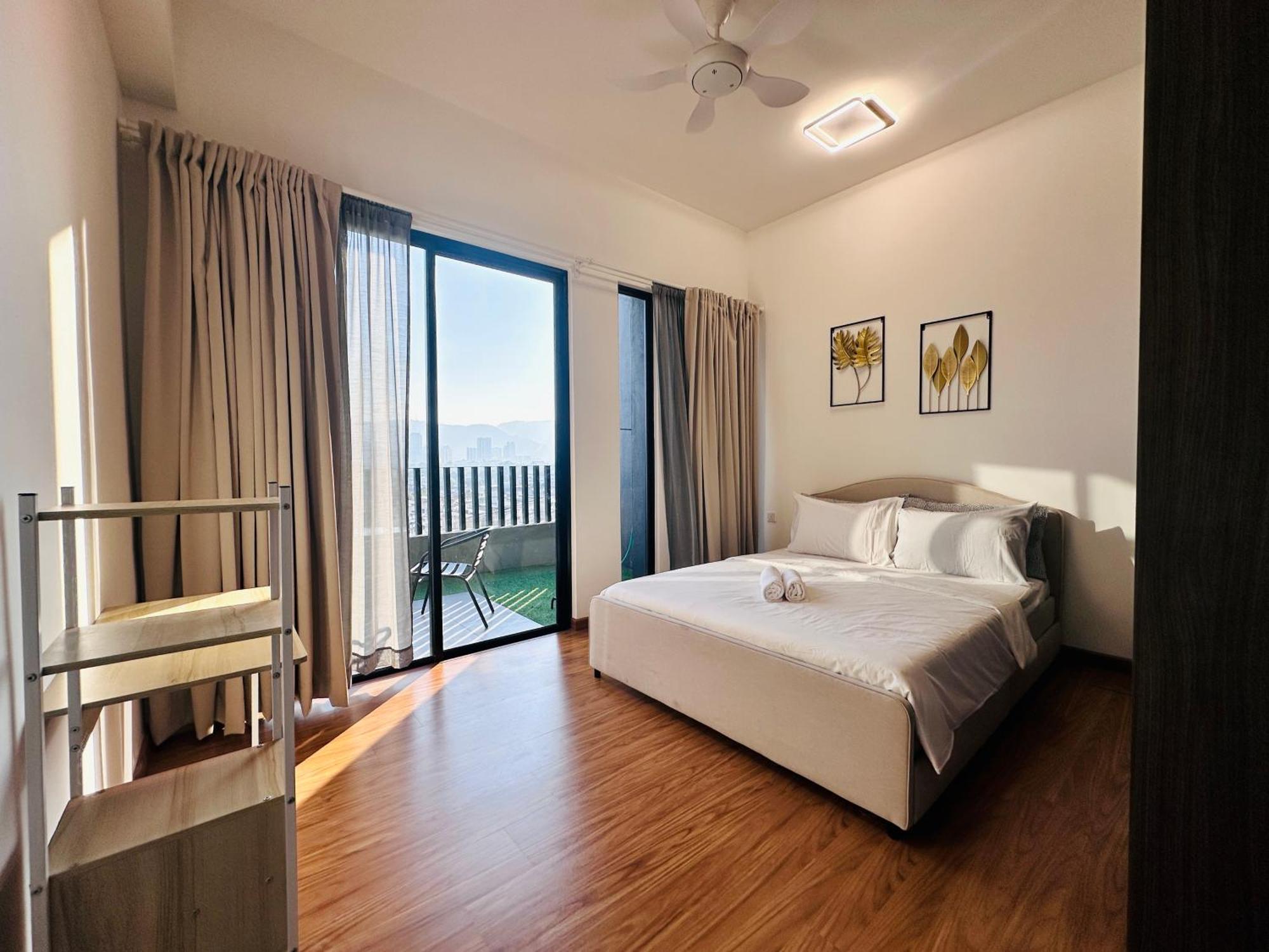 New Georgetown Instagramable 2Br Homestay For 10Pax 无敌美景两房民宿 Beacon Executive Suite 외부 사진