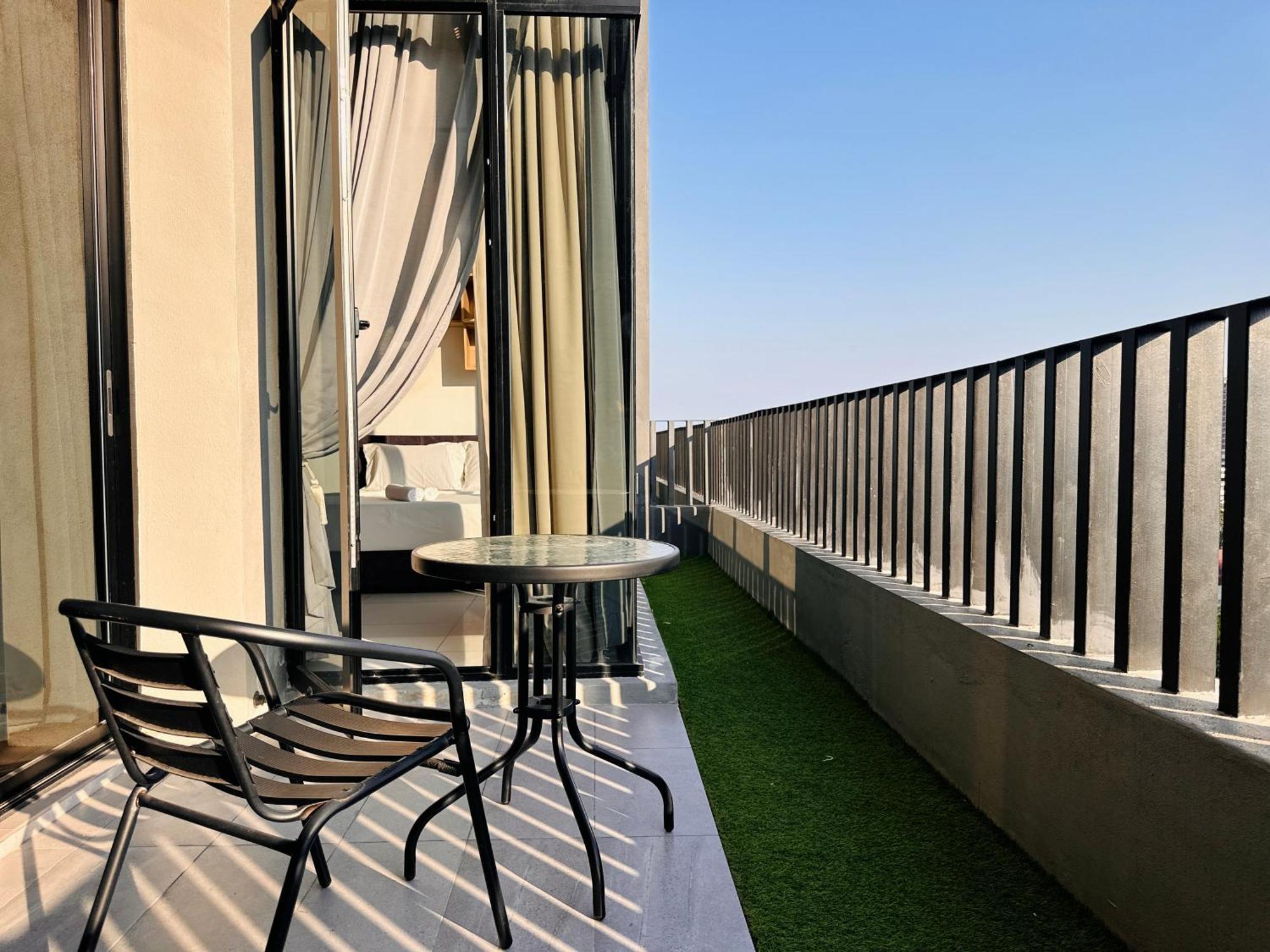 New Georgetown Instagramable 2Br Homestay For 10Pax 无敌美景两房民宿 Beacon Executive Suite 외부 사진