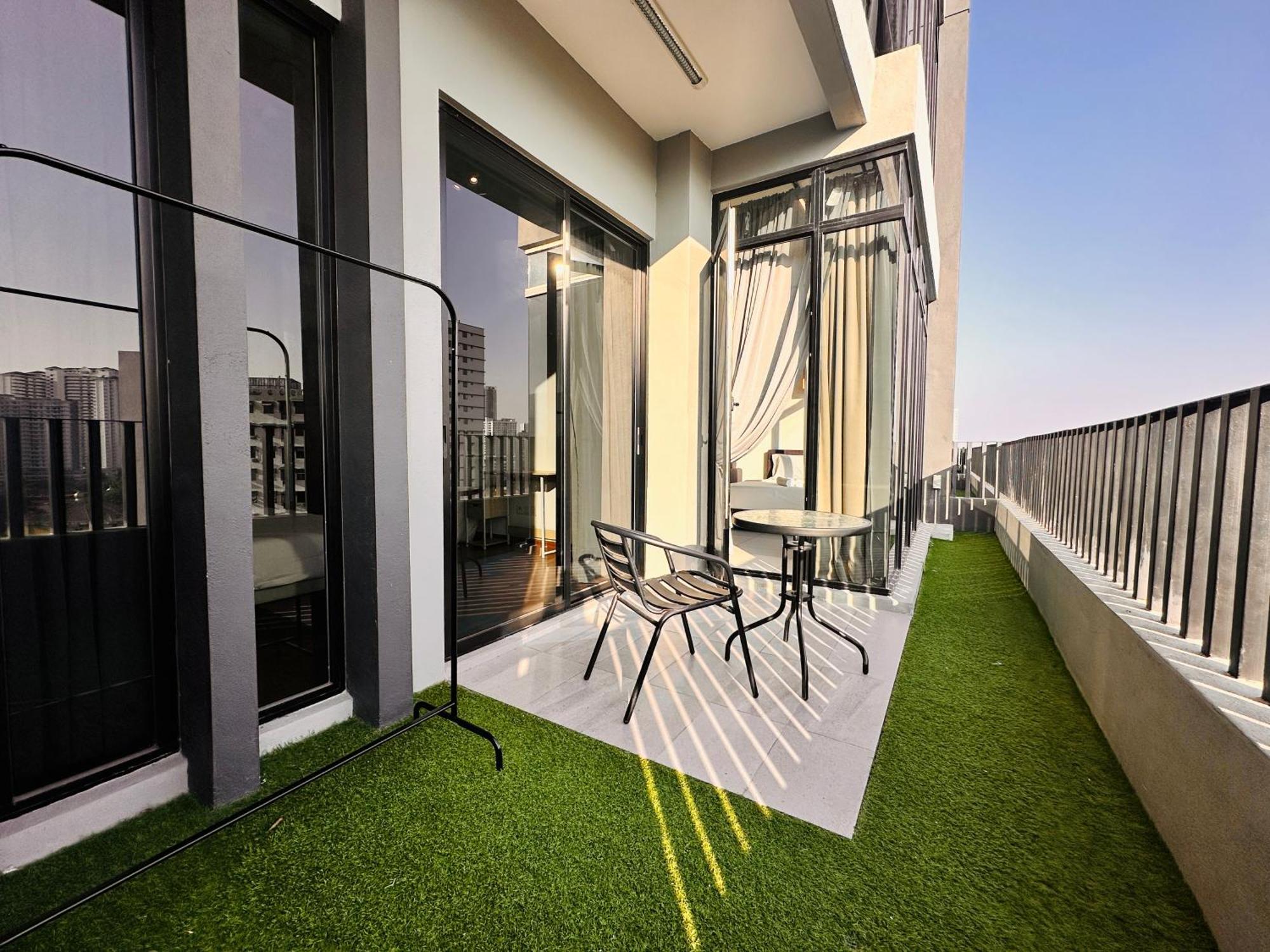 New Georgetown Instagramable 2Br Homestay For 10Pax 无敌美景两房民宿 Beacon Executive Suite 외부 사진
