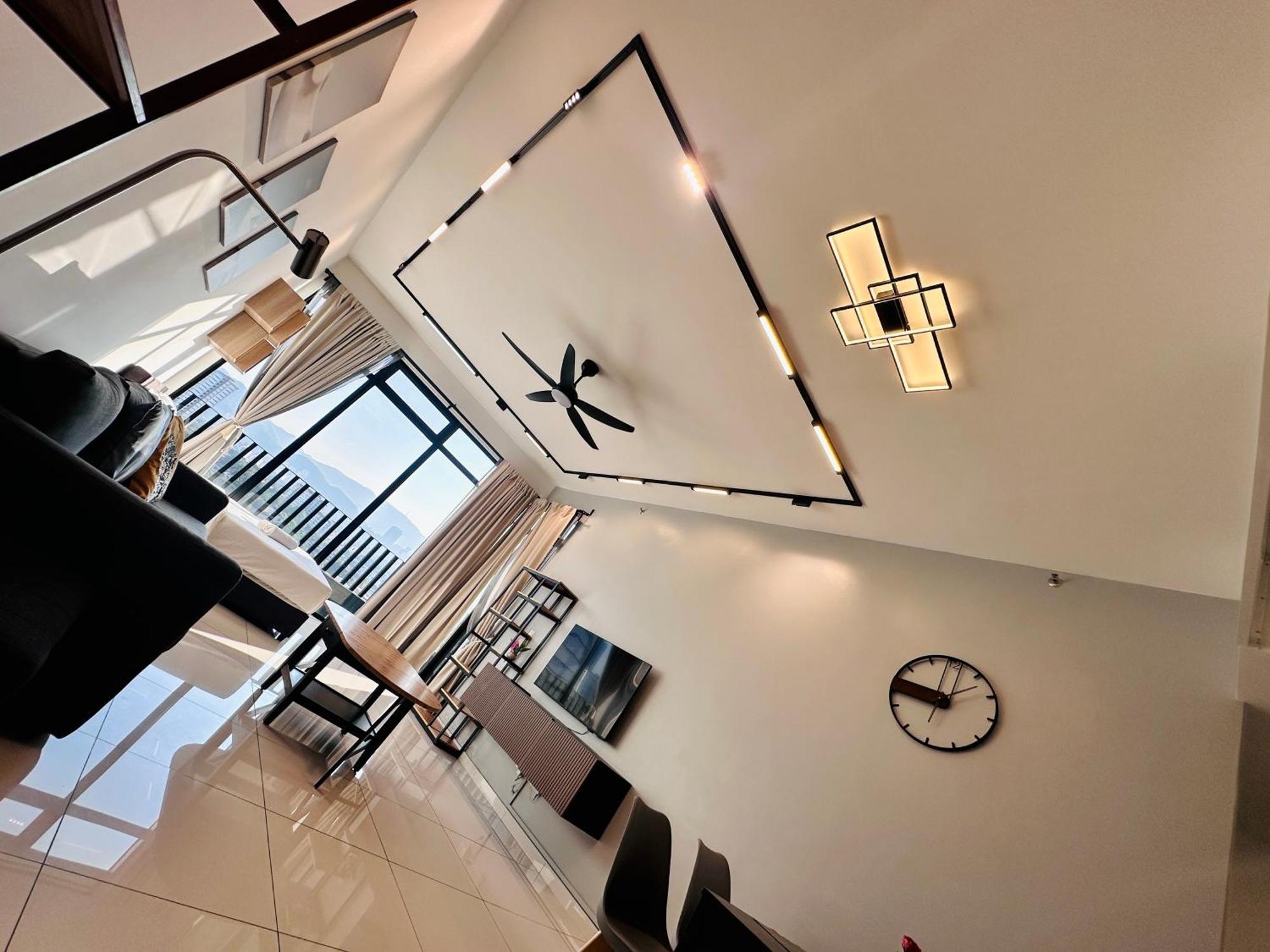 New Georgetown Instagramable 2Br Homestay For 10Pax 无敌美景两房民宿 Beacon Executive Suite 외부 사진