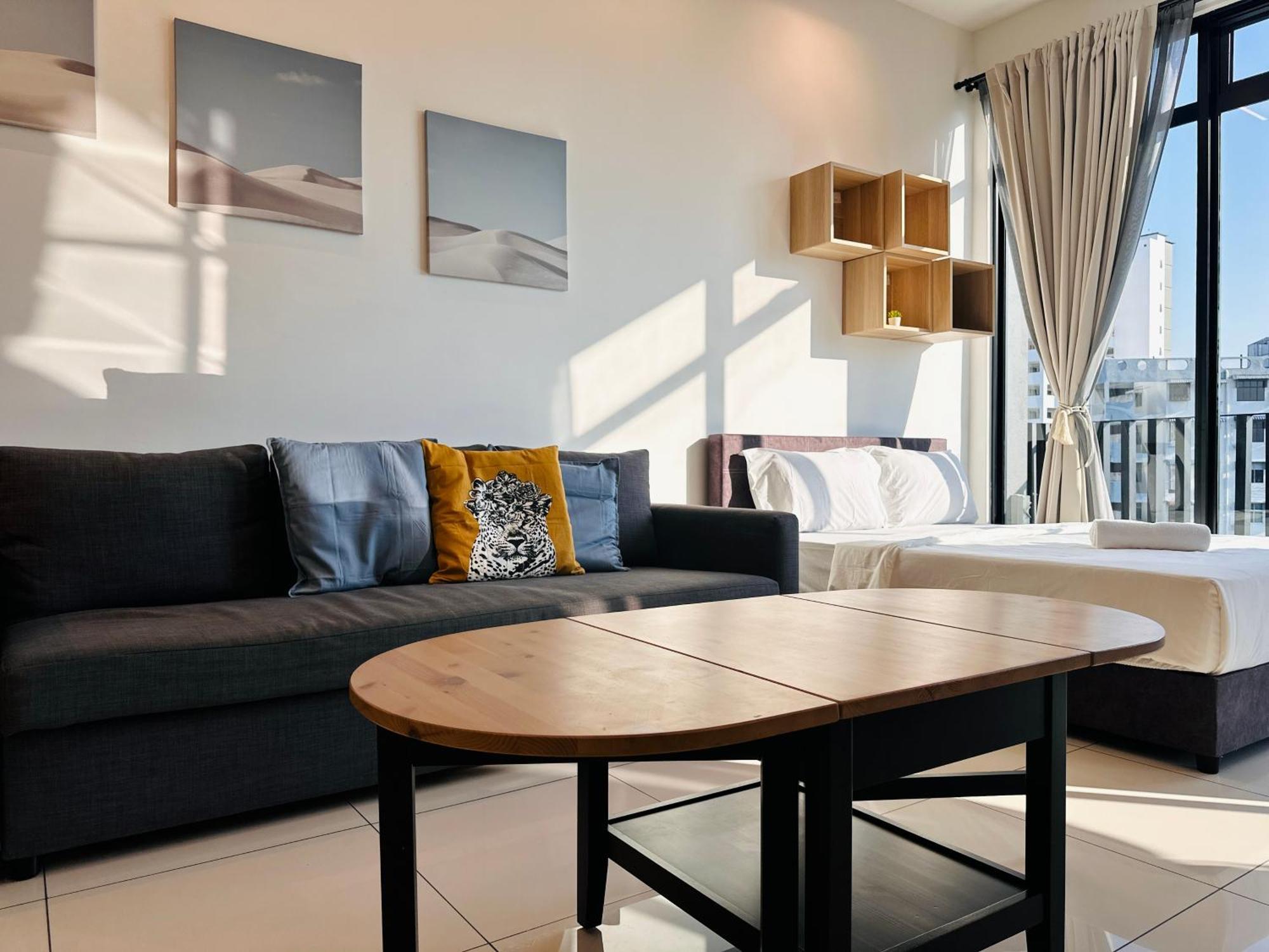 New Georgetown Instagramable 2Br Homestay For 10Pax 无敌美景两房民宿 Beacon Executive Suite 외부 사진