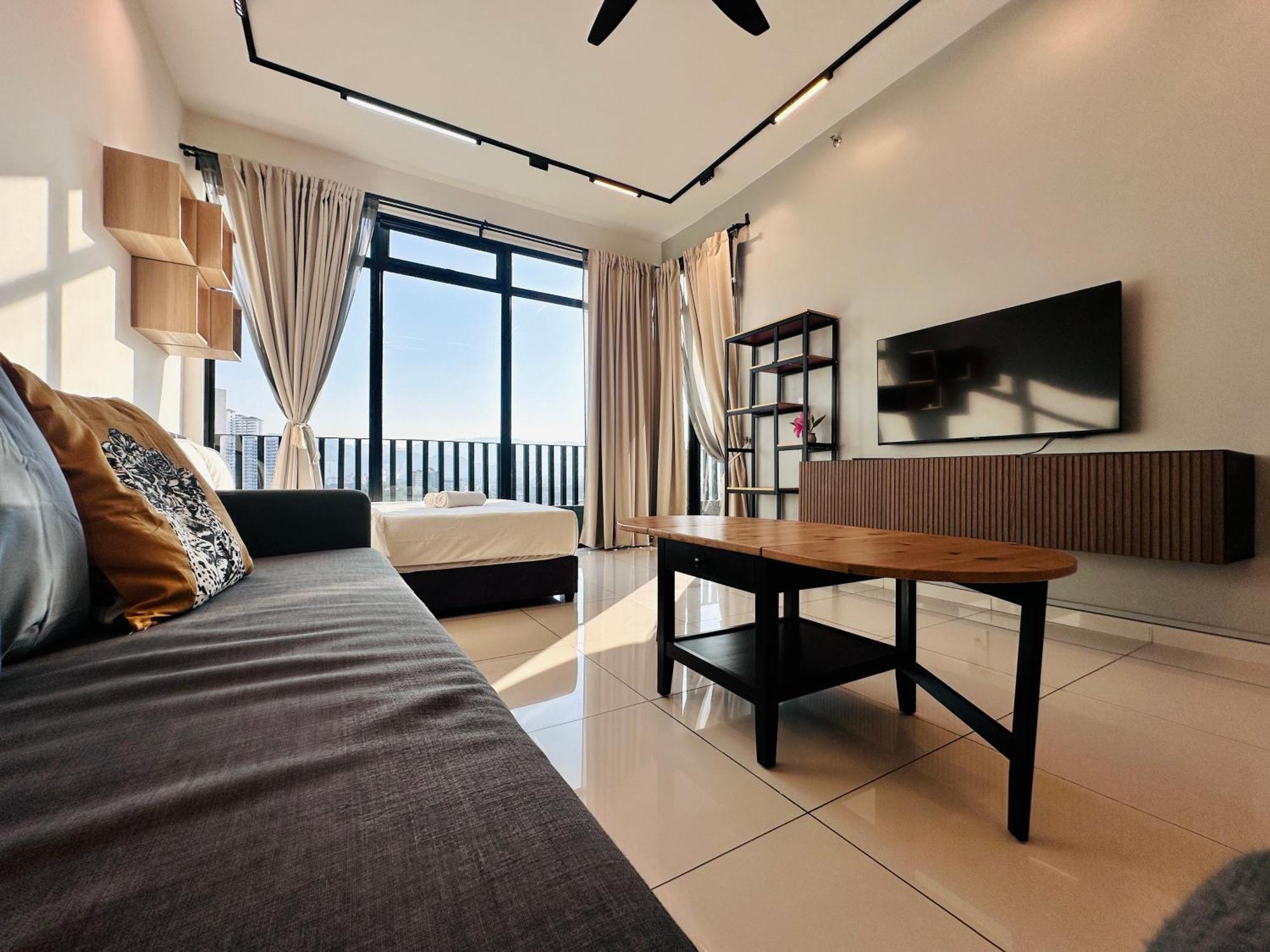 New Georgetown Instagramable 2Br Homestay For 10Pax 无敌美景两房民宿 Beacon Executive Suite 외부 사진